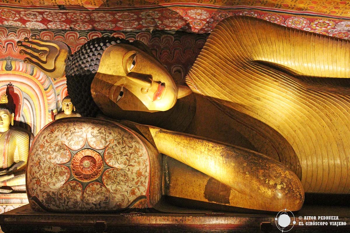 Escultura de Buda en Dambulla