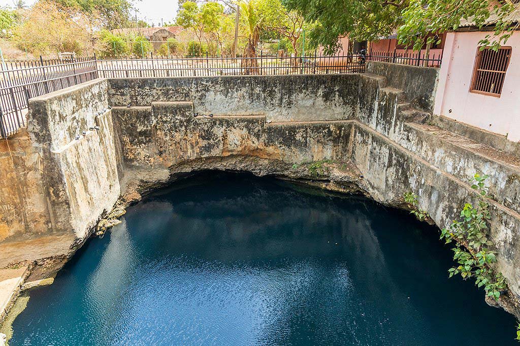 Bottomless Well of Nilavarai